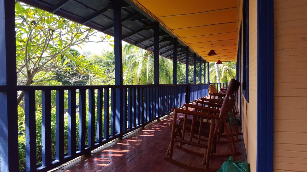 Hotel Los Mangos Montezuma Exterior photo