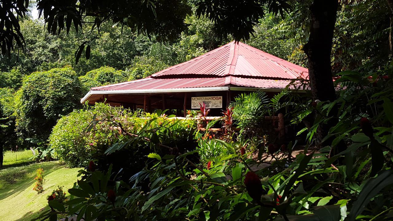 Hotel Los Mangos Montezuma Exterior photo